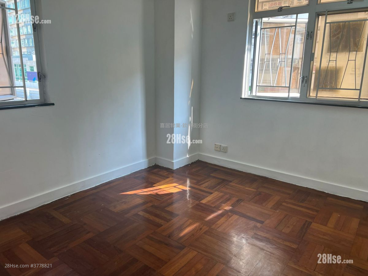 康龄大厦 售盘 2 房 , 1 浴室 427 平方尺