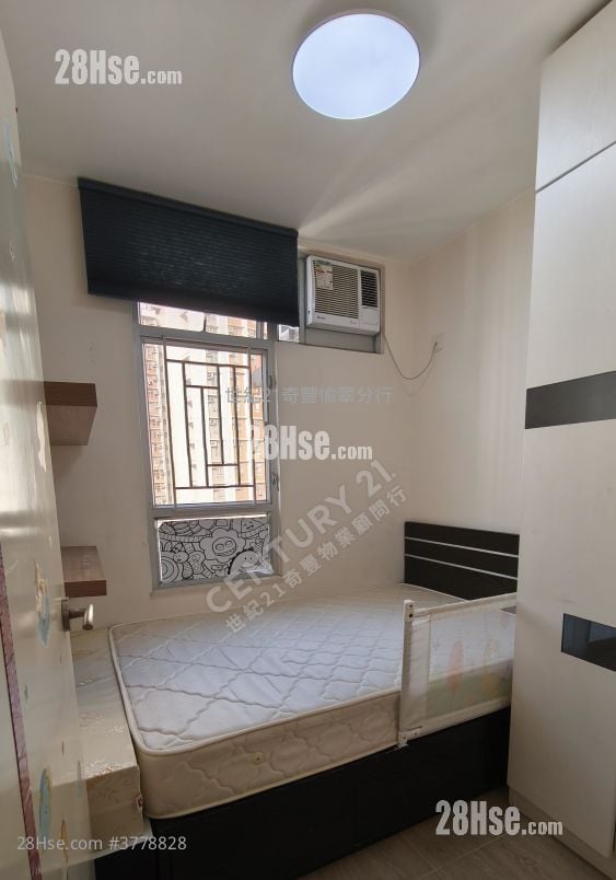 Yu Chui Court Rental 2 Bedrooms , 1 Bathroom 510 ft²