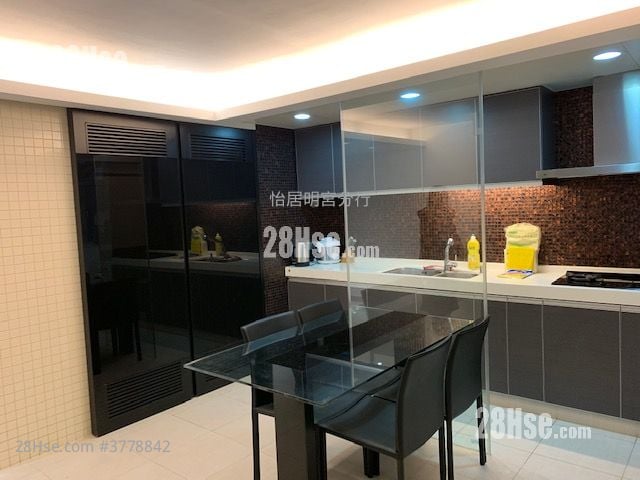 太古城 售盘 2 房 581 平方尺