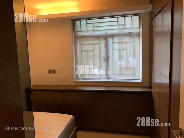 太古城 售盘 2 房 581 平方尺