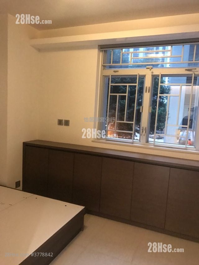 太古城 售盘 2 房 581 平方尺