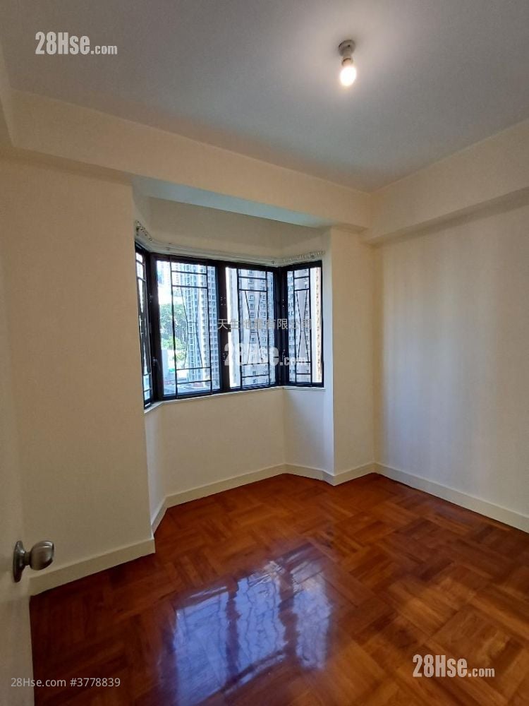 Fortress Metro Tower Rental 3 Bedrooms , 1 Bathroom 565 ft²