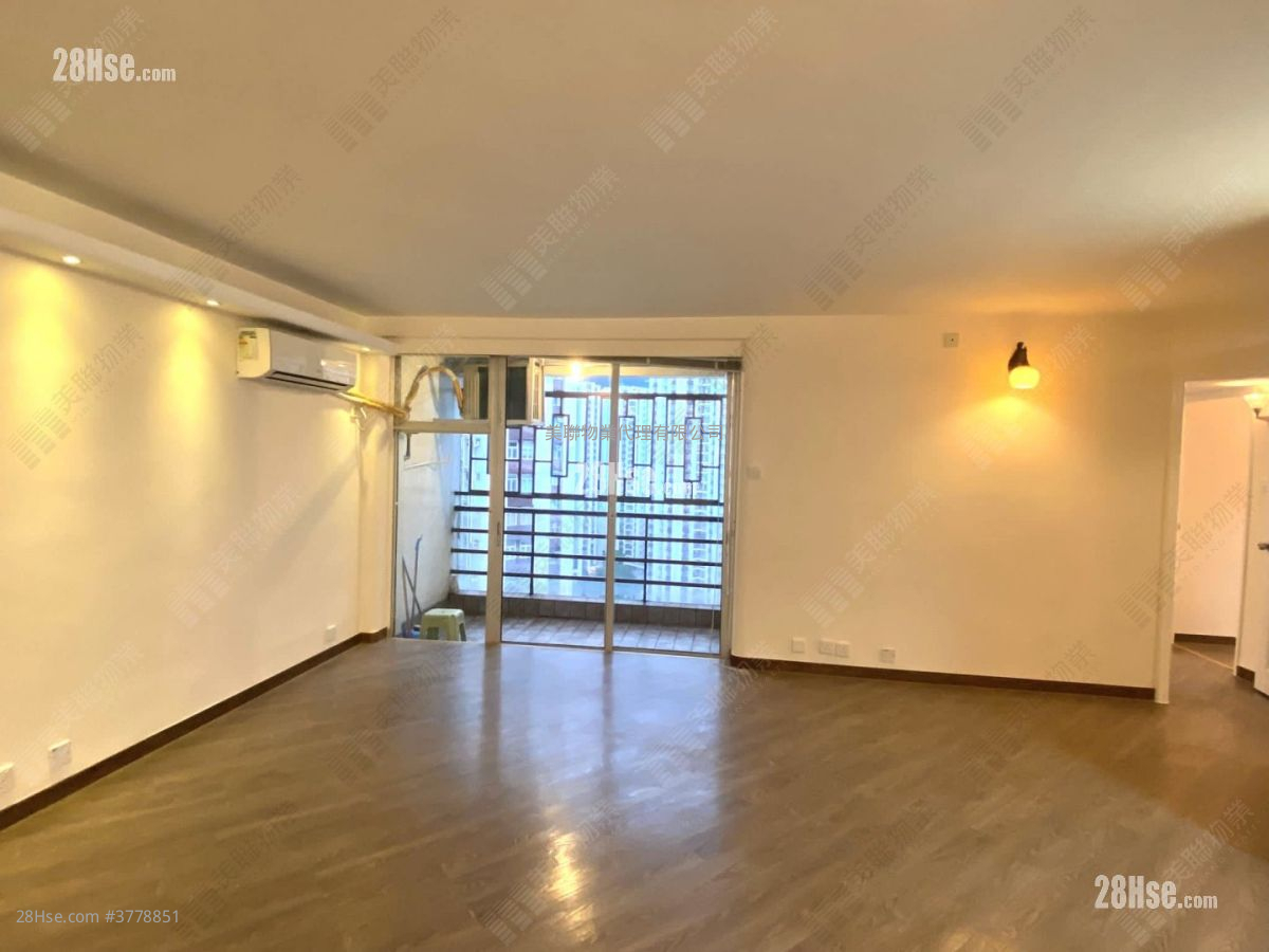 太古城 售盘 3 房 897 平方尺