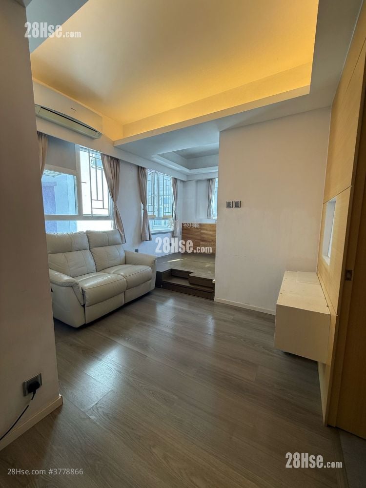 筲箕湾中心 租盘 306 平方尺