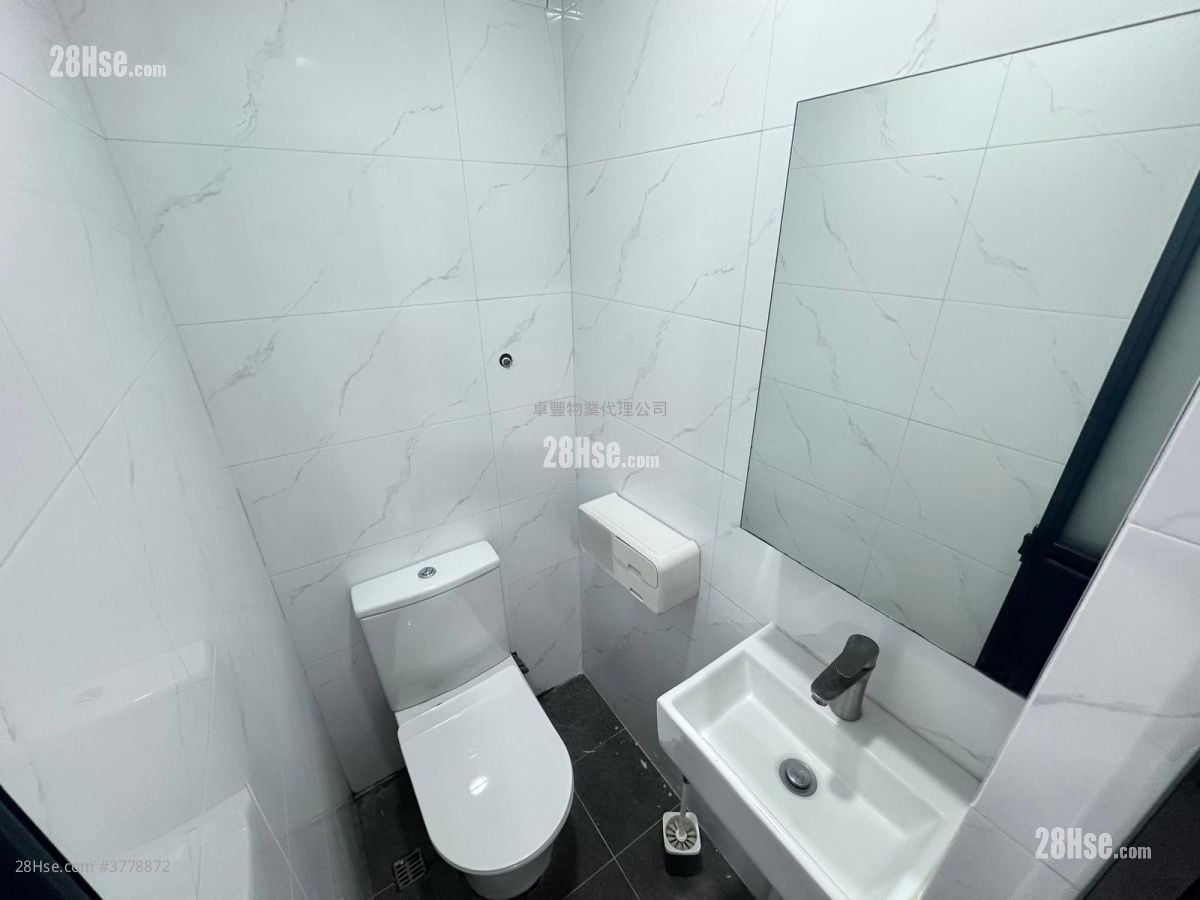 Lai Cheong Factory Building Rental 1 Toilet