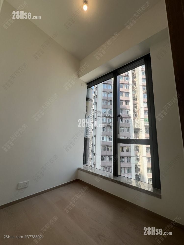 101 Kings Road 租盘 3 房 , 1 浴室 549 平方尺