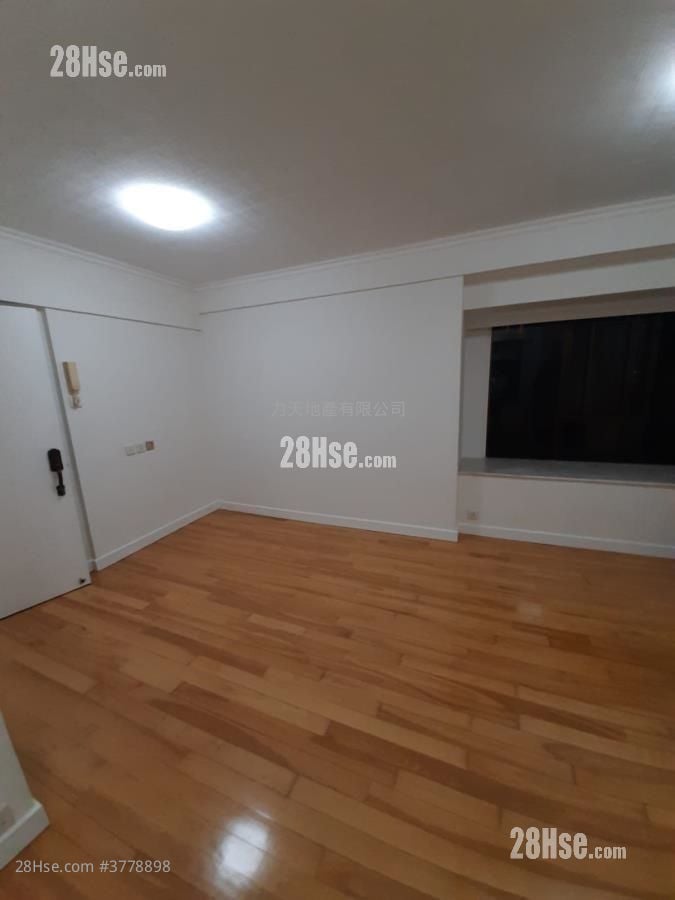 富豪花园 售盘 3 房 , 1 浴室 560 平方尺