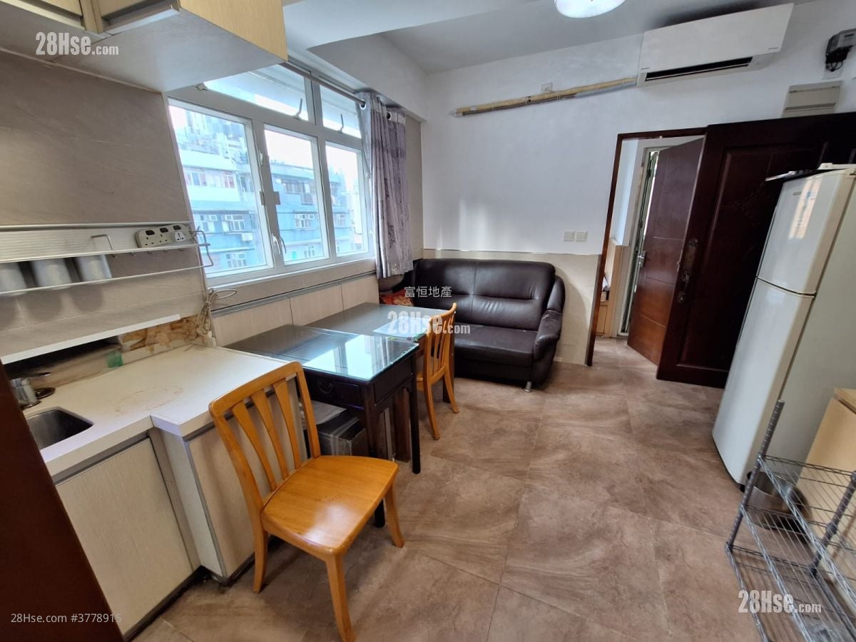 Lux Theatre Building Rental 2 Bedrooms , 2 Bathrooms 323 ft²