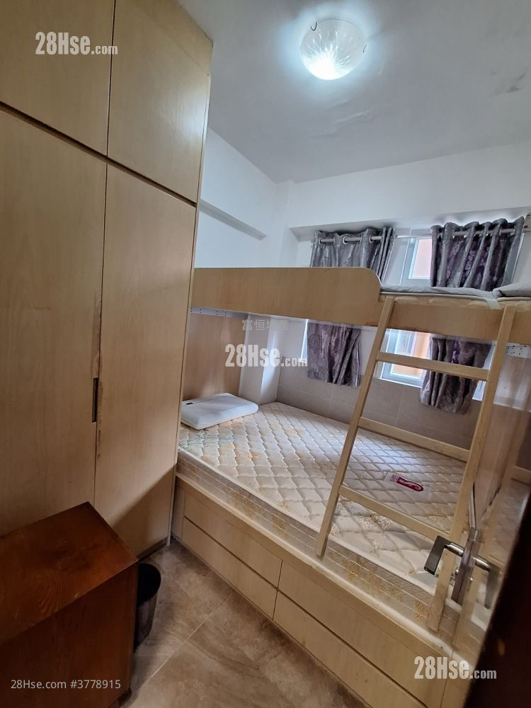 Lux Theatre Building Rental 2 Bedrooms , 2 Bathrooms 323 ft²