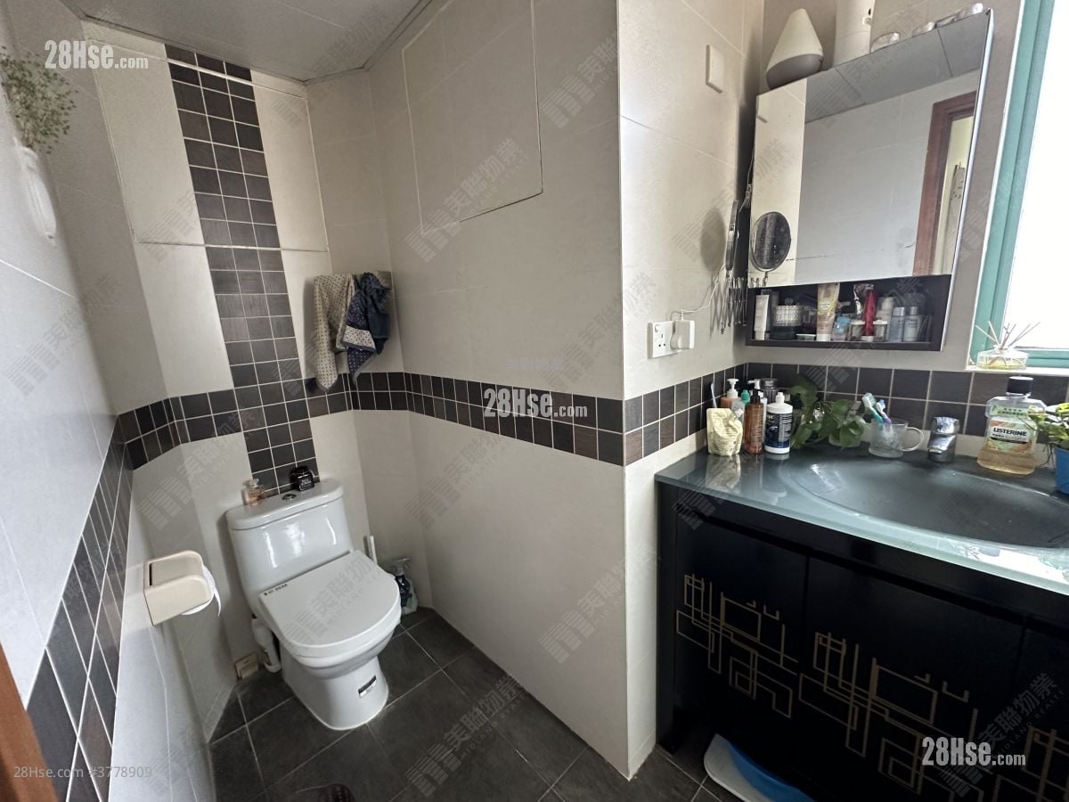 Monte Vista Sell 2 Bedrooms , 1 Bathroom 521 ft²