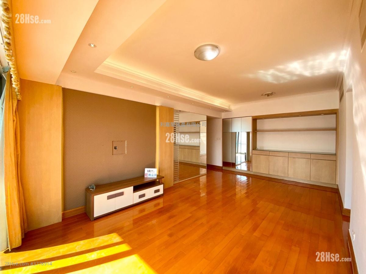 The Harbourside Rental 3 Bedrooms , 2 Bathrooms 1,051 ft²