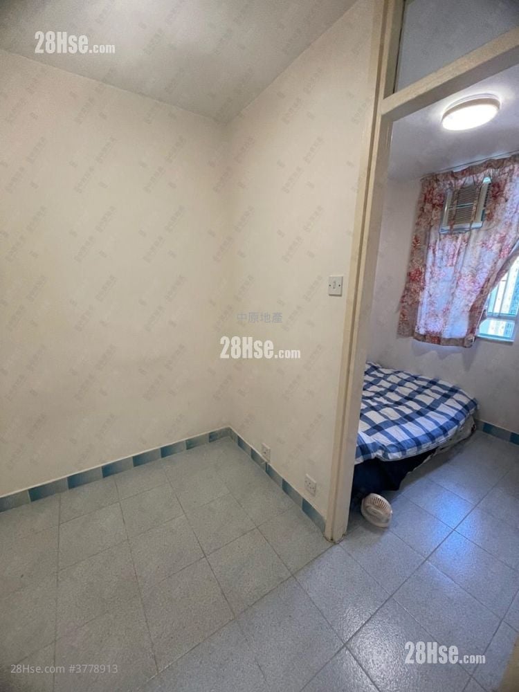 龙蟠苑 售盘 1 房 340 平方尺