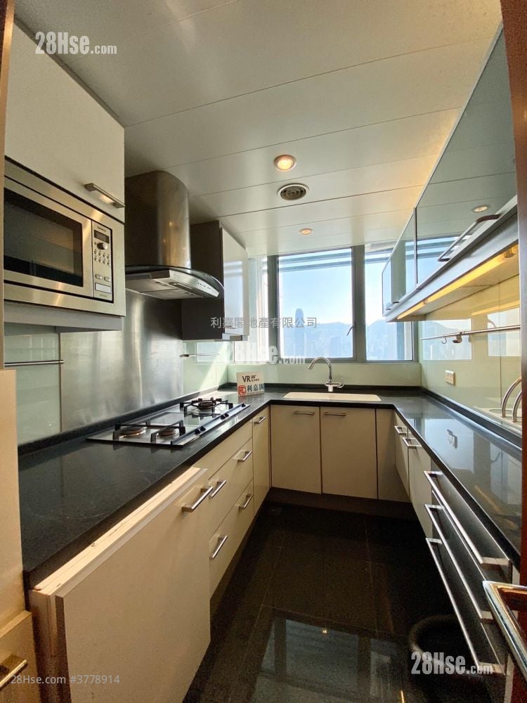 The Harbourside Rental 3 Bedrooms , 2 Bathrooms 1,051 ft²