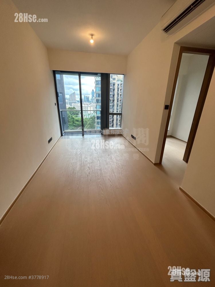 In One Rental 521 ft²