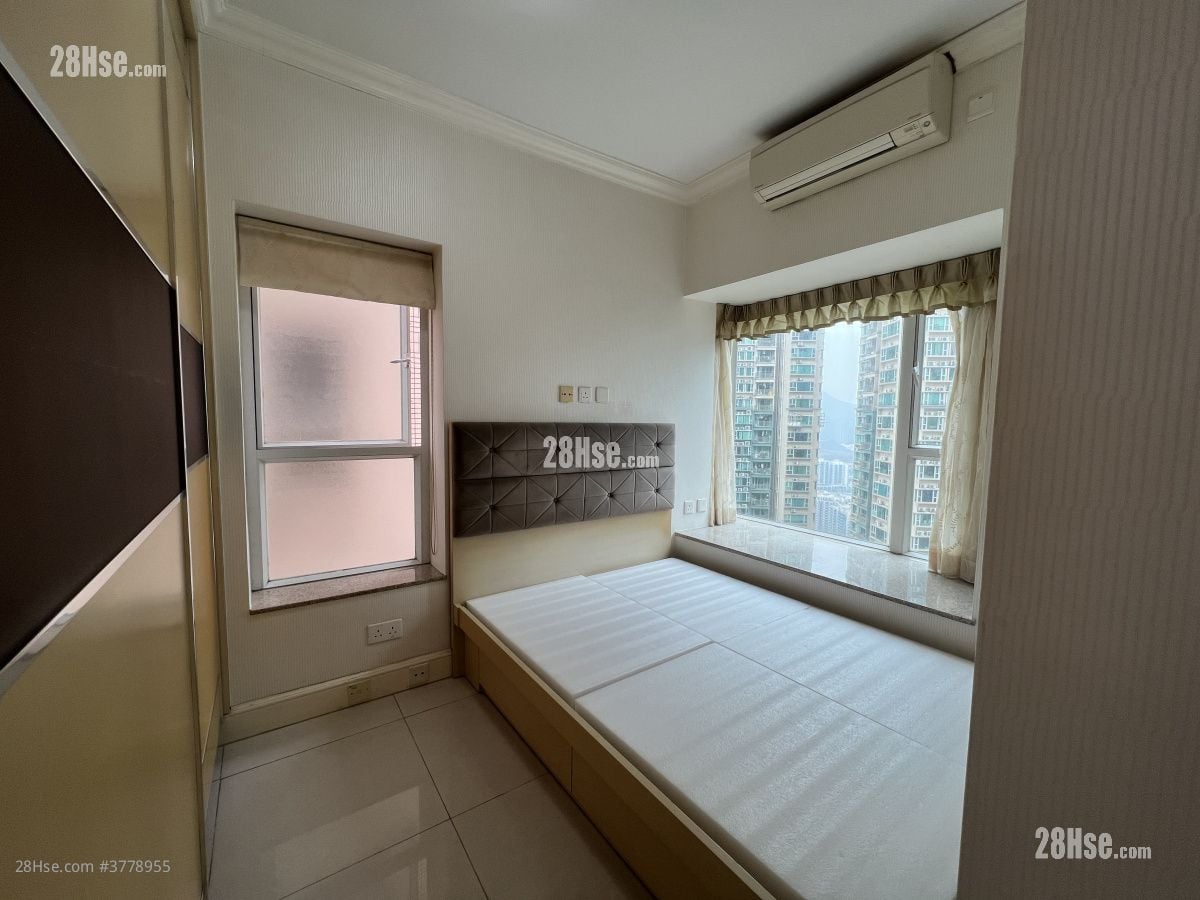 Metro Town Sell 3 Bedrooms , 2 Bathrooms 731 ft²