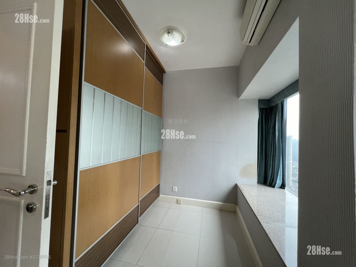 Metro Town Sell 3 Bedrooms , 2 Bathrooms 731 ft²