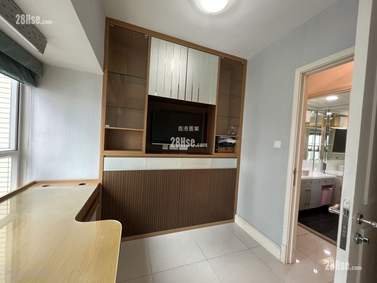 Metro Town Sell 3 Bedrooms , 2 Bathrooms 731 ft²