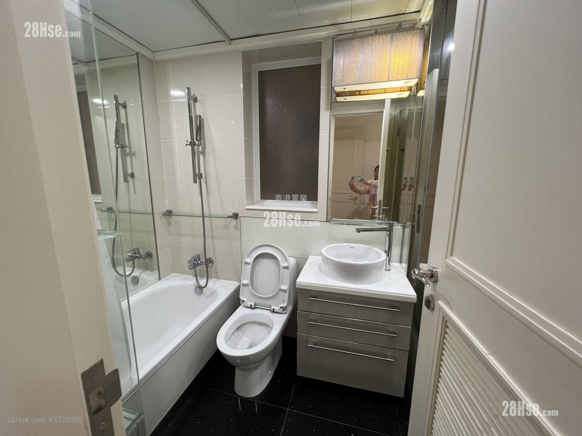 Metro Town Sell 3 Bedrooms , 2 Bathrooms 731 ft²