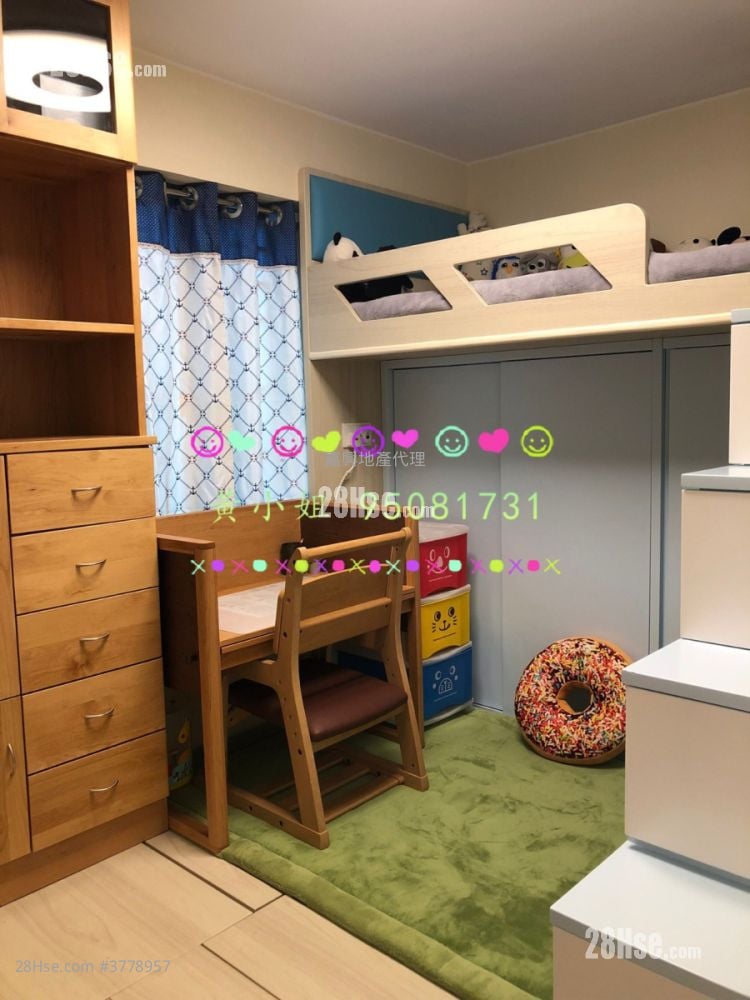 村屋 售盘 3 房 , 2 浴室