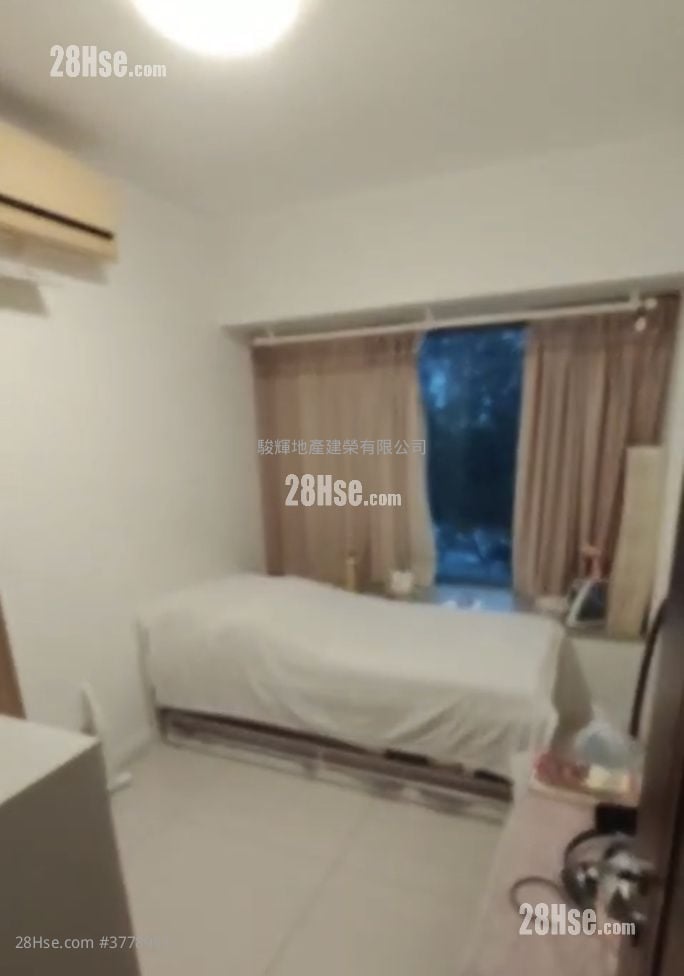 Meridian Hill Rental 3 Bedrooms , 2 Bathrooms 990 ft²