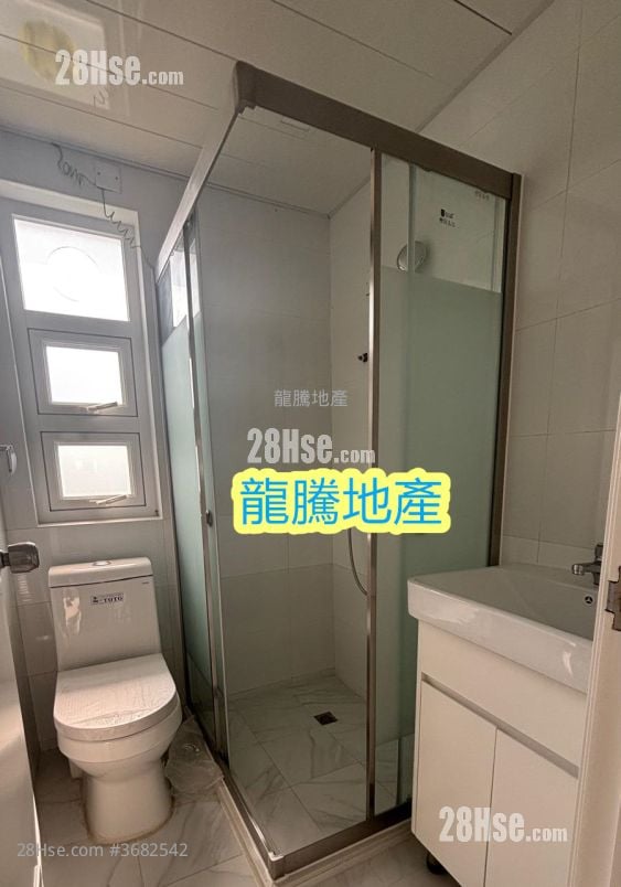 村屋 售盘 3 房 , 2 浴室