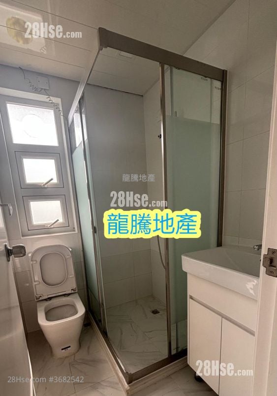 村屋 售盘 3 房 , 2 浴室