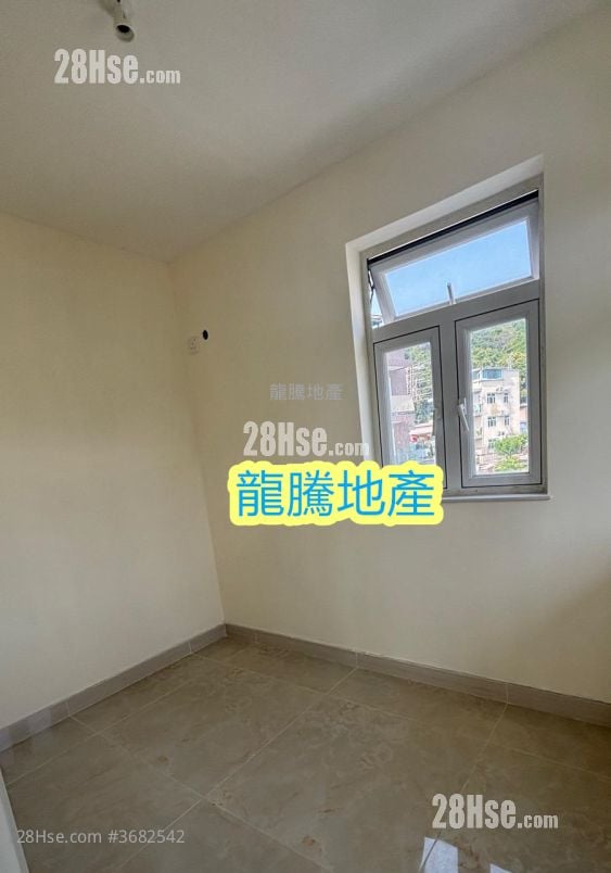 村屋 售盘 3 房 , 2 浴室