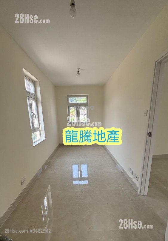 村屋 售盘 3 房 , 2 浴室