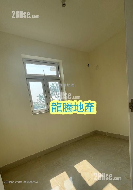 村屋 售盘 3 房 , 2 浴室