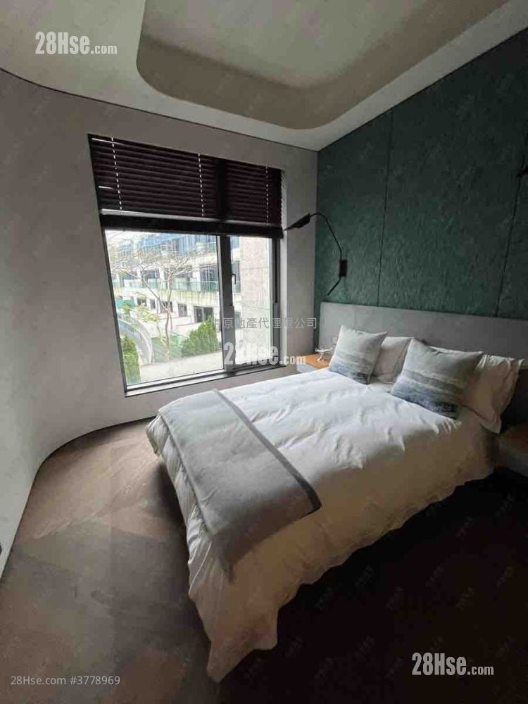 La Vetta Sell 4 Bedrooms 2,305 ft²