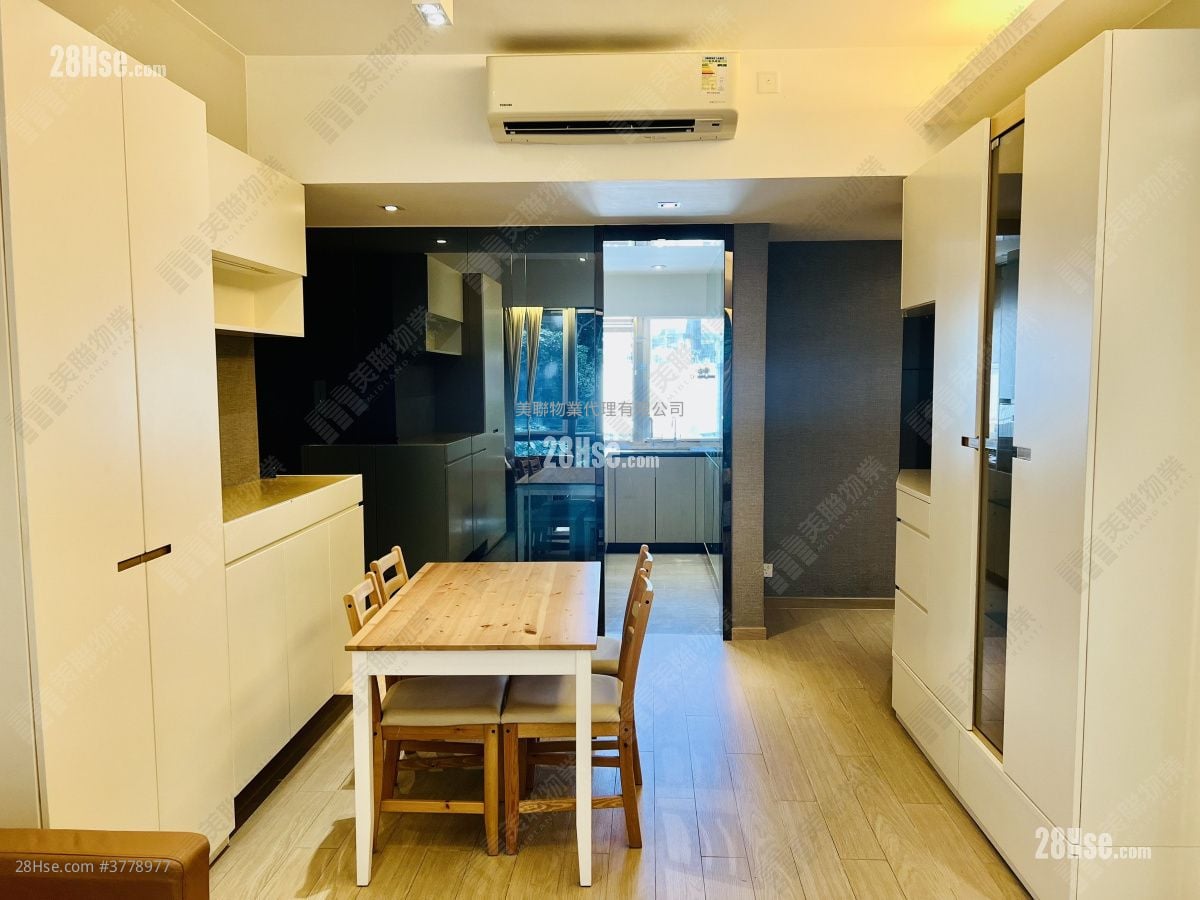 Homantin Hillside Sell 3 Bedrooms 735 ft²