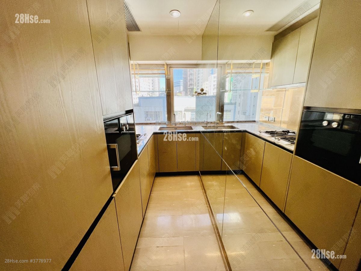 Homantin Hillside Sell 3 Bedrooms 735 ft²