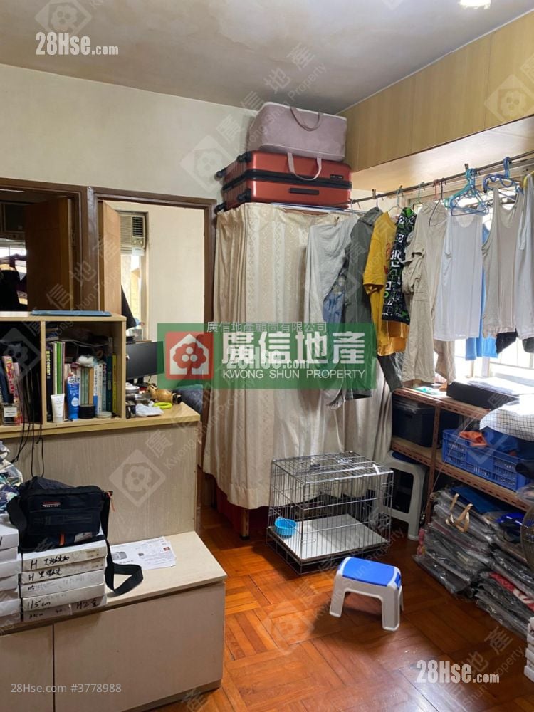 鸿光大厦 售盘 3 房 , 1 浴室 452 平方尺