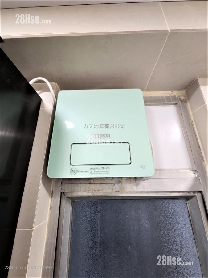 Garden Rivera Sell 2 Bedrooms , 1 Bathroom 242 ft²