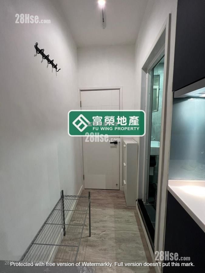 钻石楼 售盘 2 房 , 2 浴室 372 平方尺