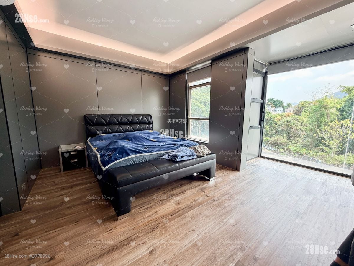 Green Crest Sell 1 Bedroom , 2 Bathrooms 1,090 ft²