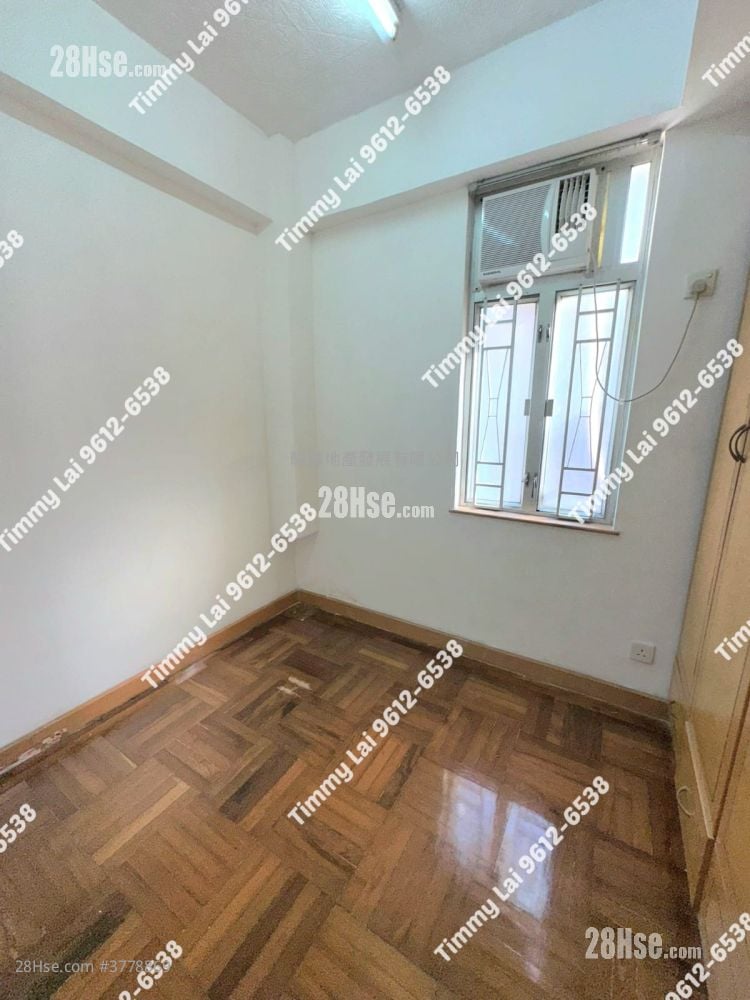 华新大厦 租盘 2 房 , 1 浴室 318 平方尺