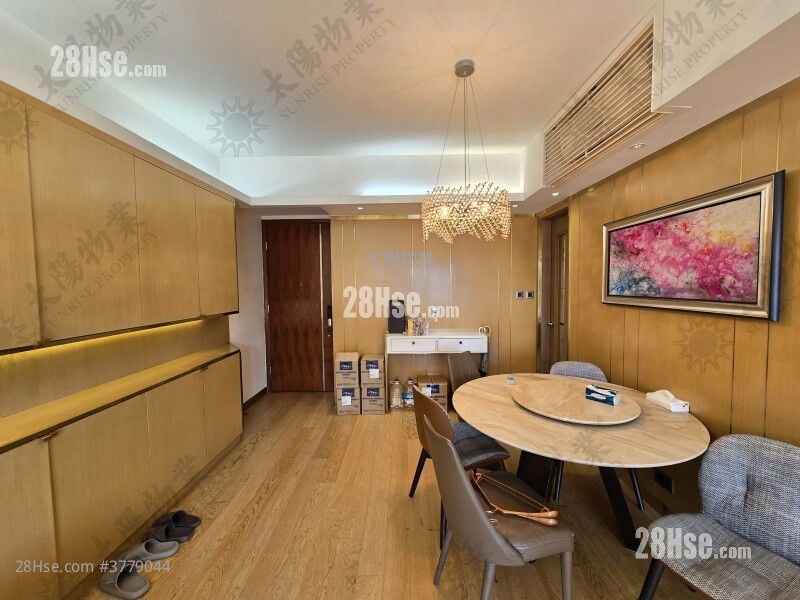 维港星岸 售盘 3 房 1,074 平方尺