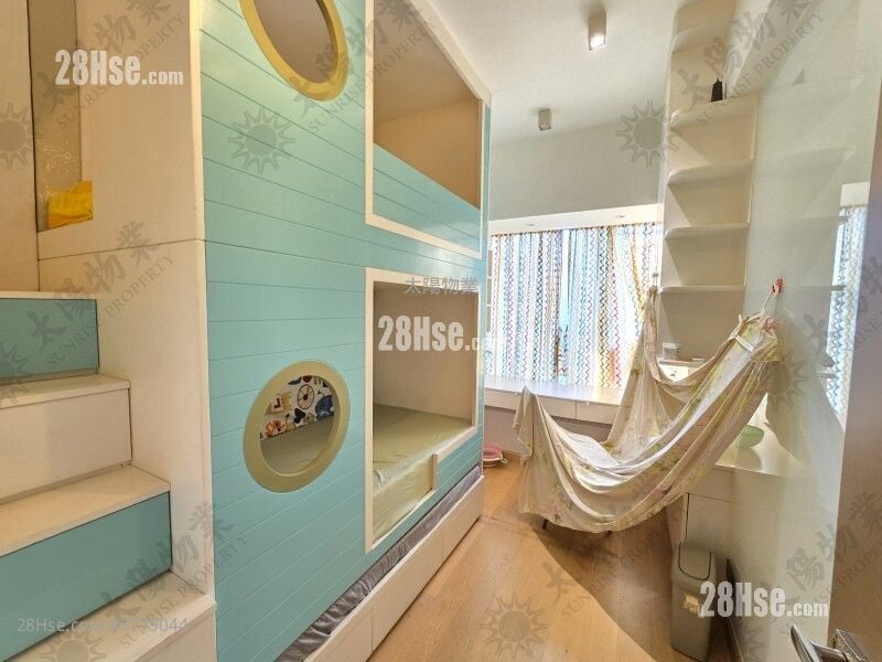 维港星岸 售盘 3 房 1,074 平方尺