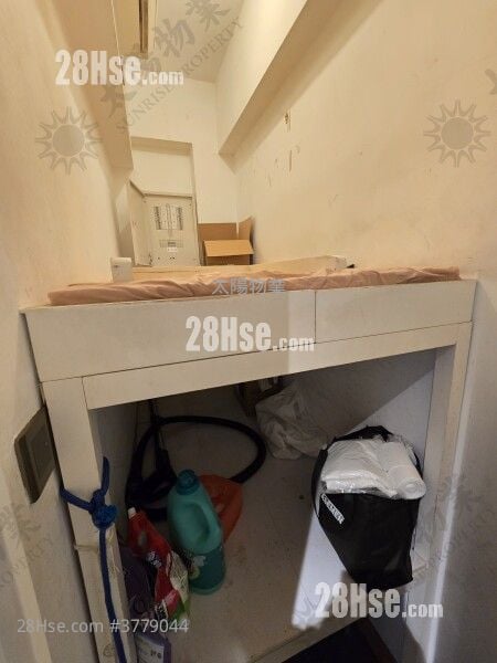 维港星岸 售盘 3 房 1,074 平方尺