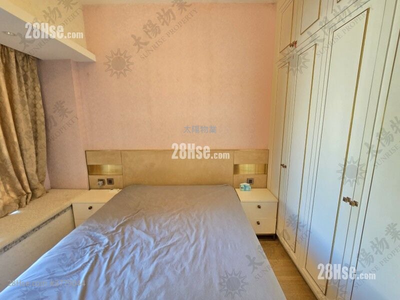 维港星岸 售盘 3 房 1,074 平方尺