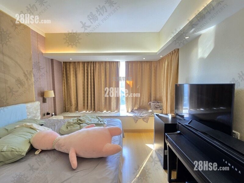 维港星岸 售盘 3 房 1,074 平方尺