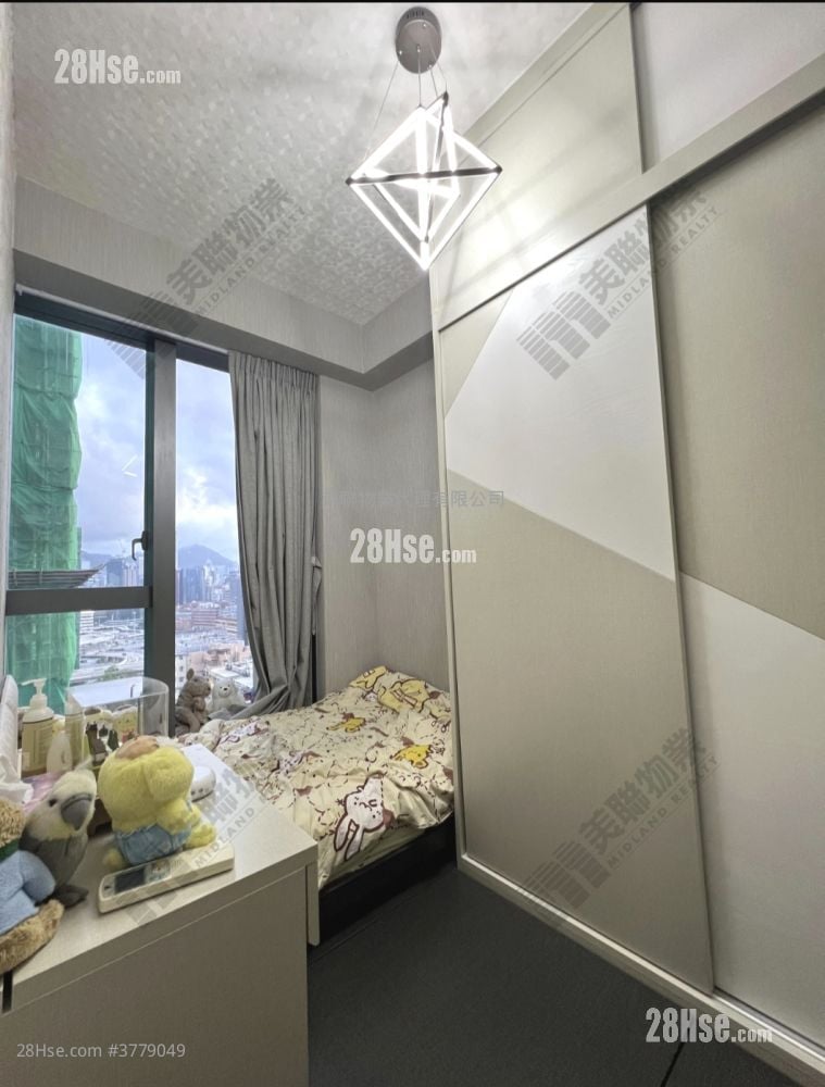 Metro 6 Sell 2 Bedrooms , 1 Bathroom 410 ft²