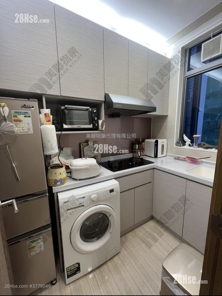 Metro 6 Sell 2 Bedrooms , 1 Bathroom 410 ft²