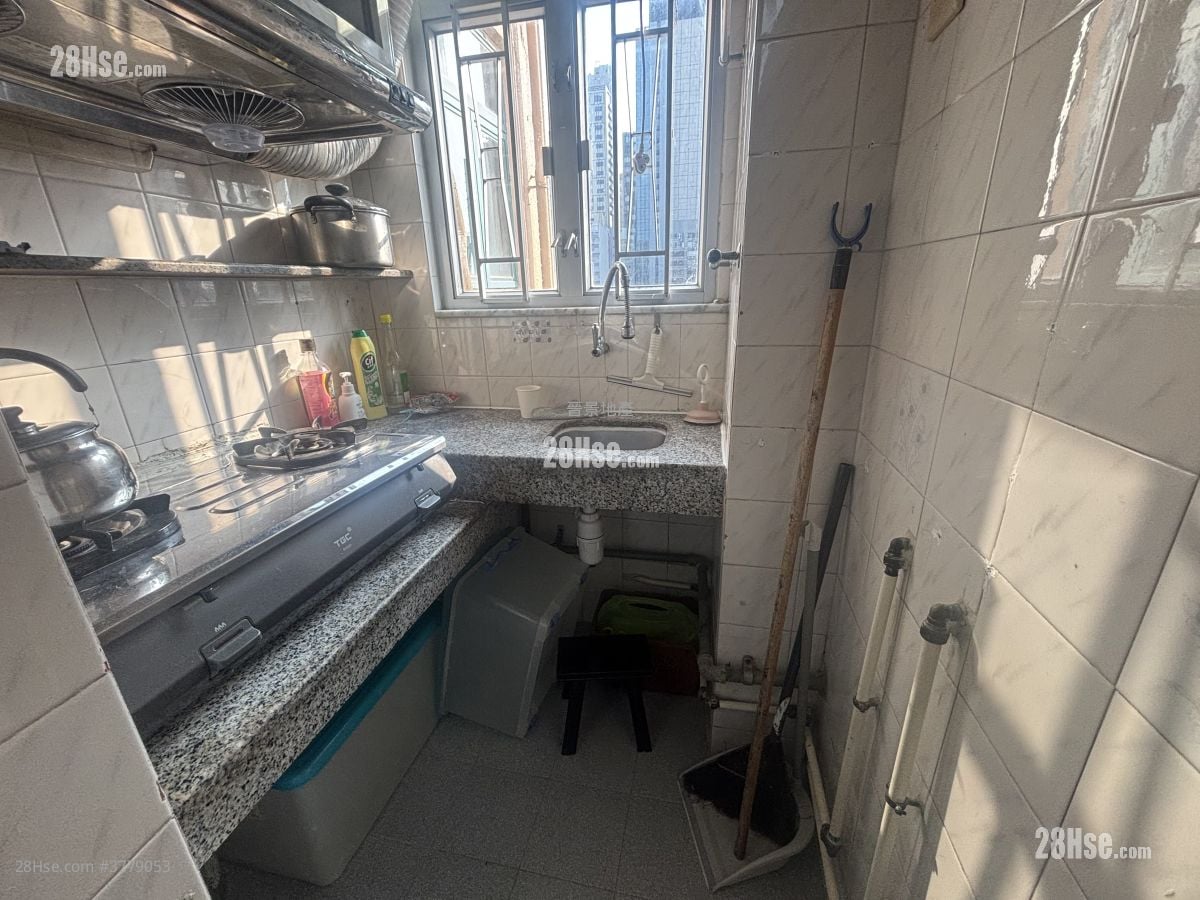 金荔阁 租盘 2 房 , 1 浴室 240 平方尺