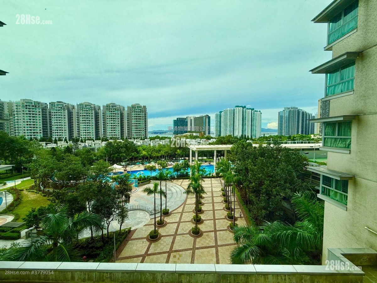 蓝天海岸 售盘 3 房 , 2 浴室 792 平方尺