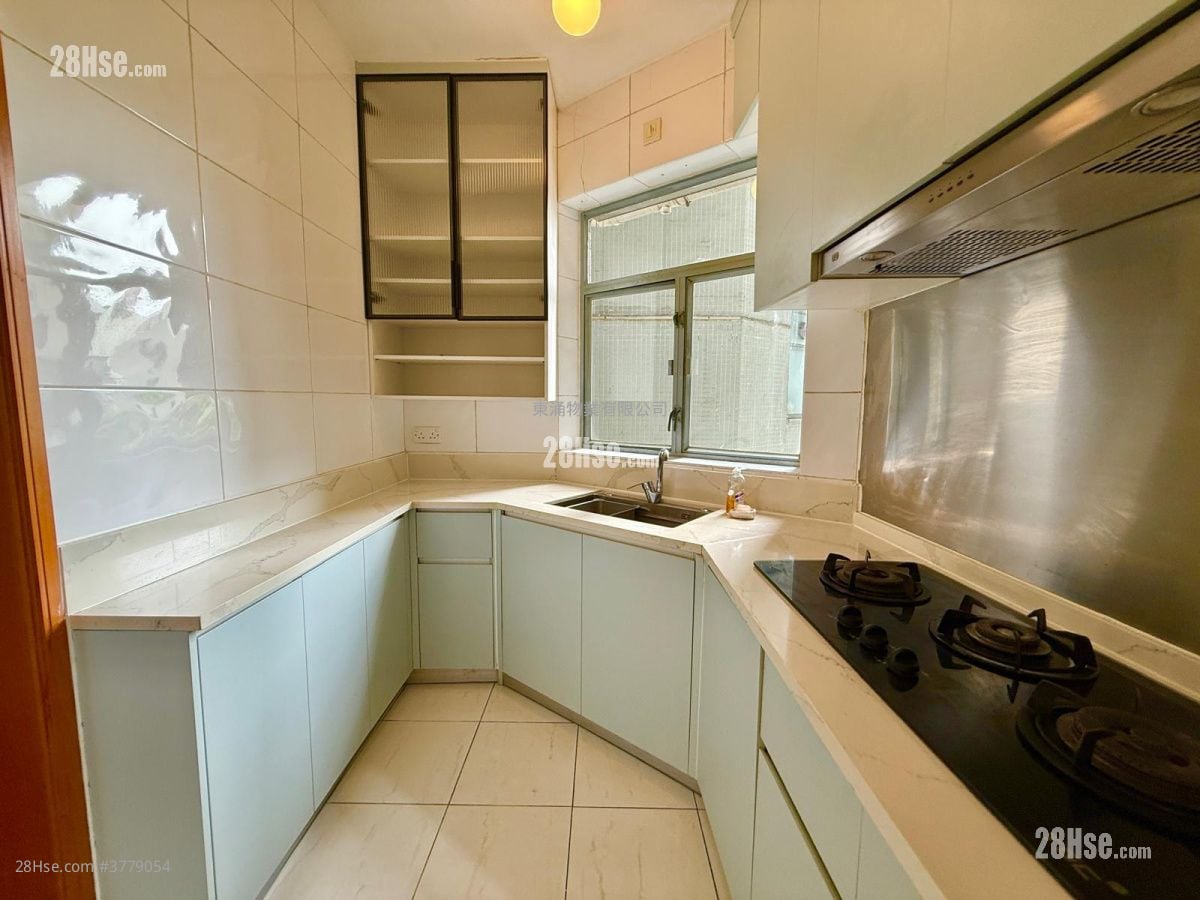 蓝天海岸 售盘 3 房 , 2 浴室 792 平方尺