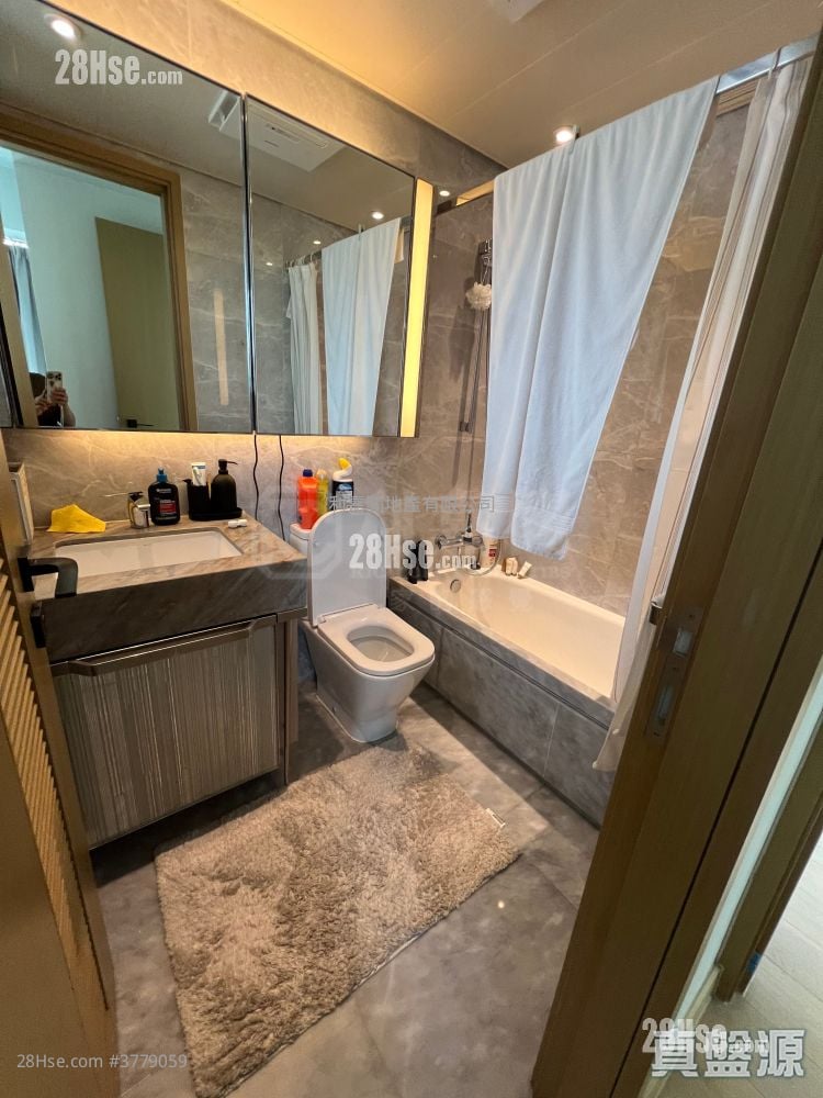 Malibu Sell 3 Bedrooms 800 ft²