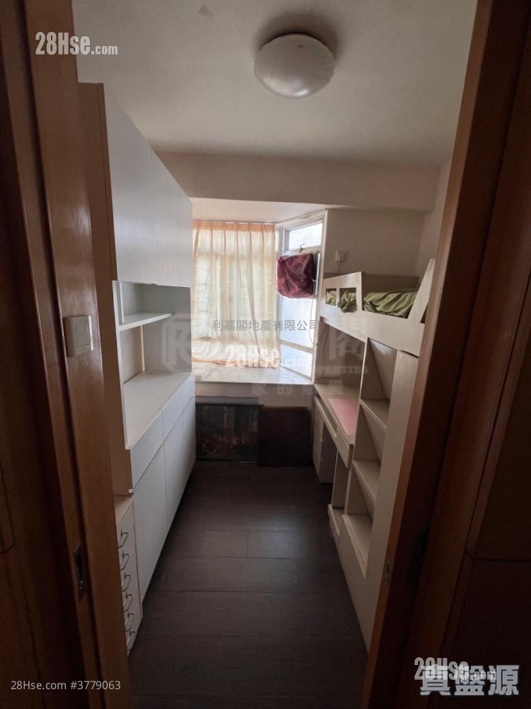 沙田第一城 售盘 3 房 504 平方尺