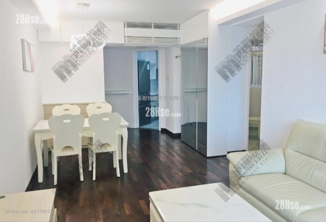 海逸豪园 租盘 3 房 , 3 浴室 884 平方尺